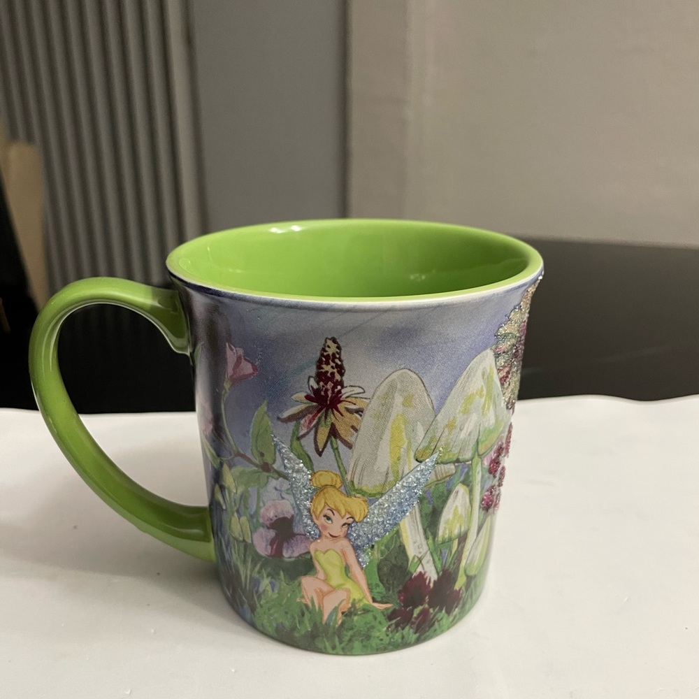 Disney’s Tinker Bell Mug Textured Garden Flowers - Picture 3 of 6